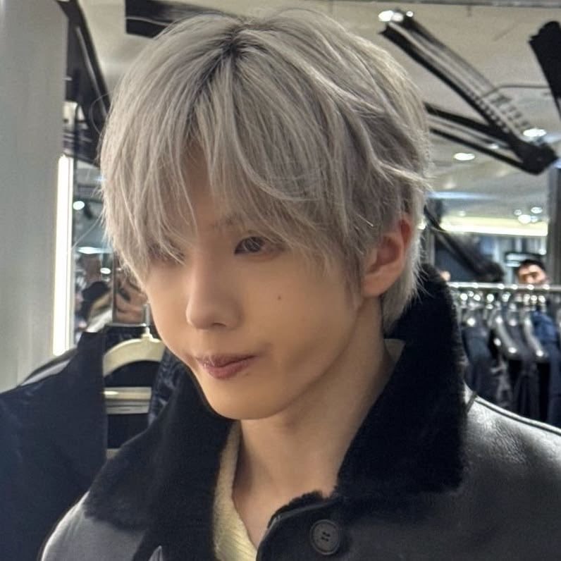 omegaparkjisung's tweet photo. jisung so edible https://t.co/QCGJOwDu0p