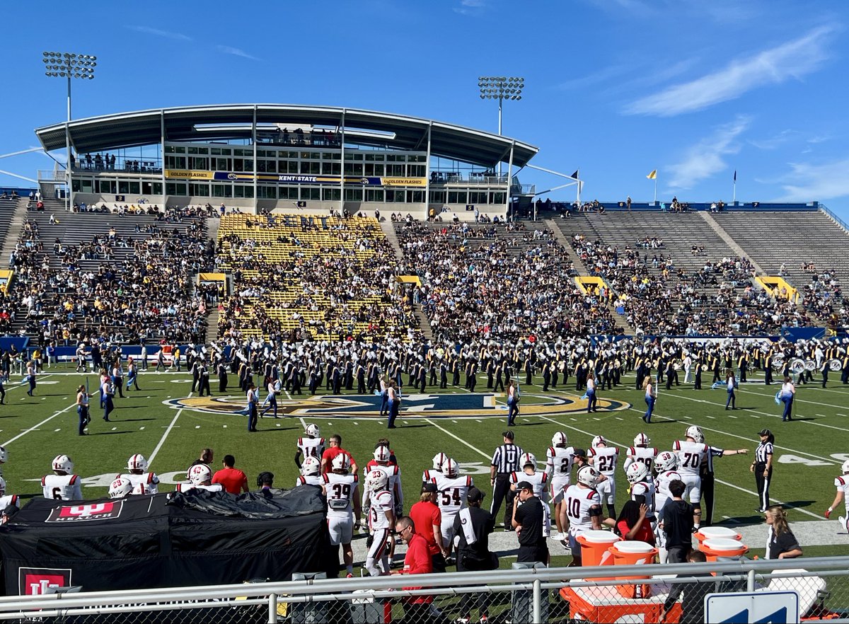 StrempkaGallery's tweet photo. Road trip this past weekend to support @BallStateFB at Kent State. It will be good to get some home cooking this weekend at Scheumann Stadium! #ChirpChirp #WeFly @MichaelinEtown https://t.co/3UGD2UxhOw