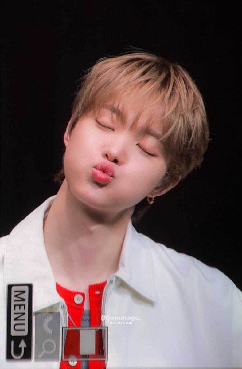 eui9u's tweet photo. 씁 ..
점점 발전하는 거 같은데? https://t.co/tDL4UWQXx1