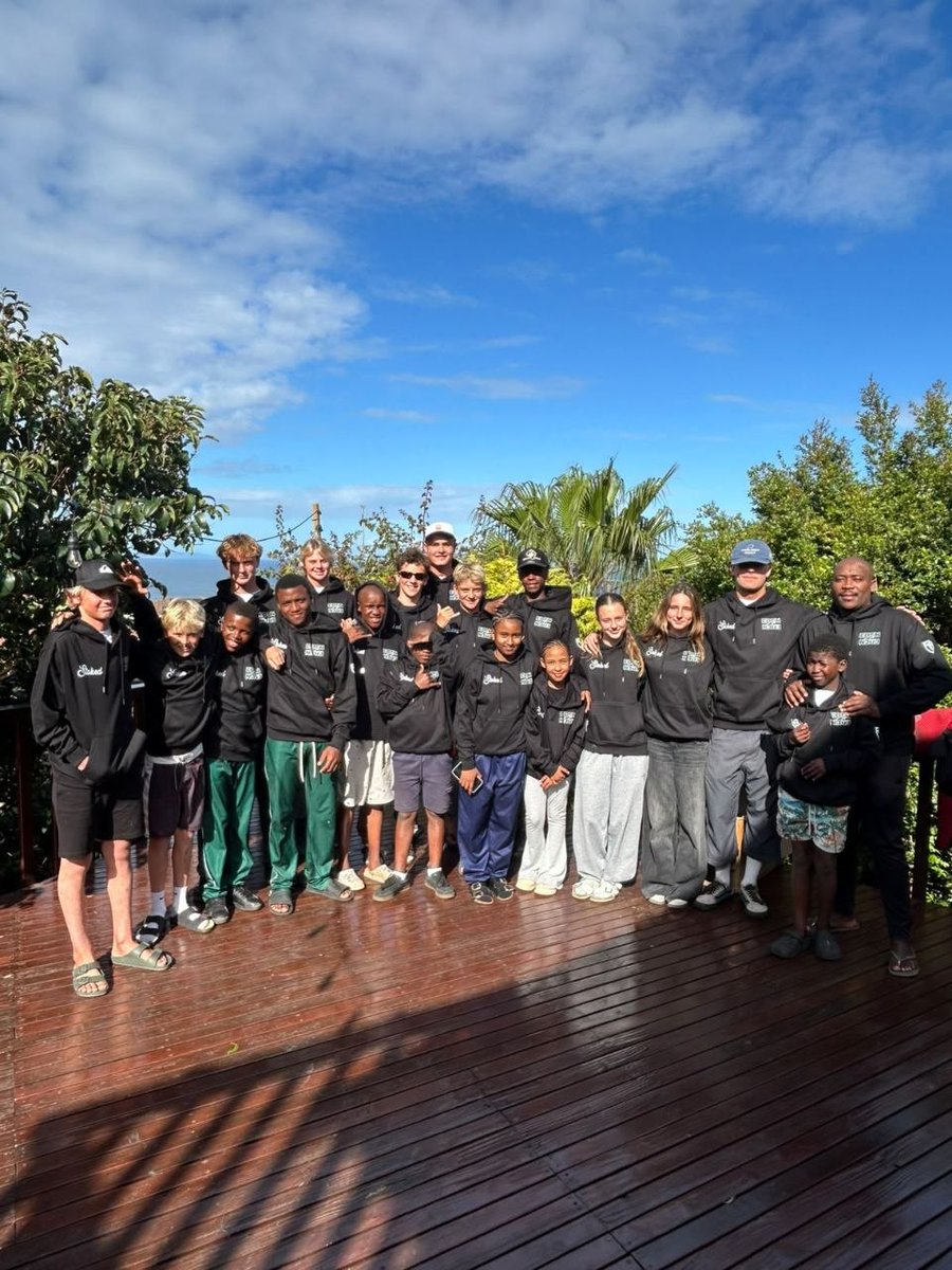 the_surfer_kids's tweet photo. 🦈 Team Eden getting together at Jeffreys Bay — receiving their team kit for the SA Junior Championships!

The war cry was LOUD 🔥 Good vibes all around. Our TSK Sharks are part of this — exciting times ahead! 🤙🌊

#TheSurferKids #MosselBay #SurfSouthAfrica #Bitcoin #TSK #YouthSurfing