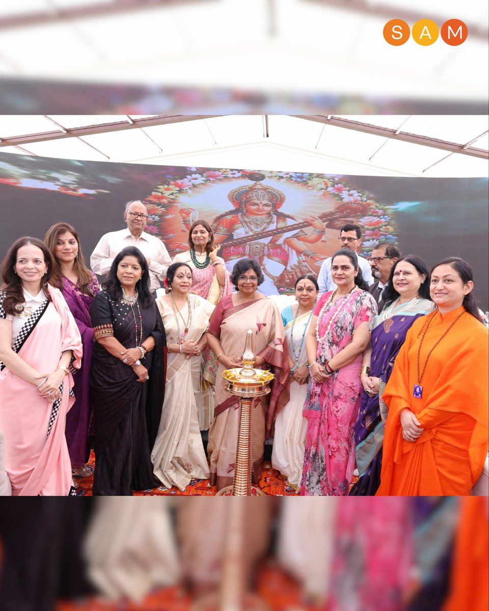 SAMWorkshops's tweet photo. [1/2] Some conversations inform. Some conversations inspire. And some make you rethink what meaningful change can look like. ✨

Sadhvi Dr. Shivani Bharti Ji, Director of SAM, was invited to Nari Shakti 3.0, hosted by Mediways Health Foundation. https://t.co/LURYNMUwLD