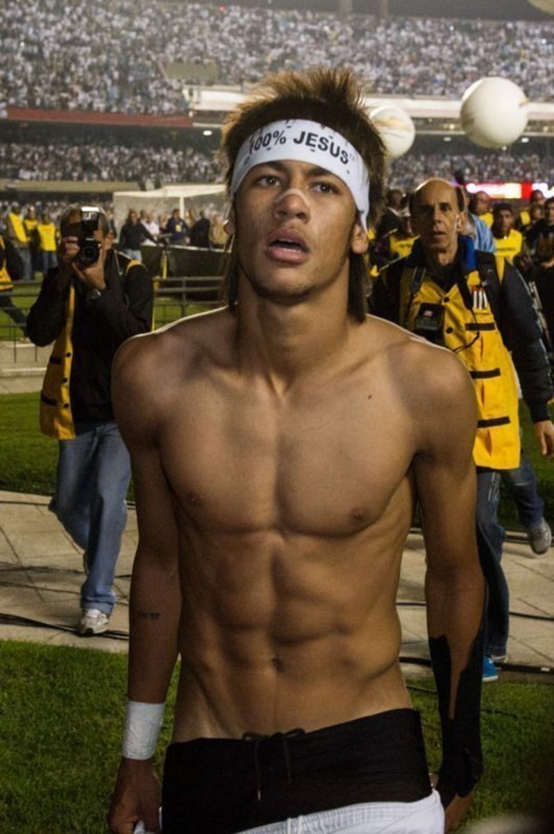 victtorite's tweet photo. How Neymar went from this to that is really surprising, bro should retire already. https://t.co/ky8soDJ0fr