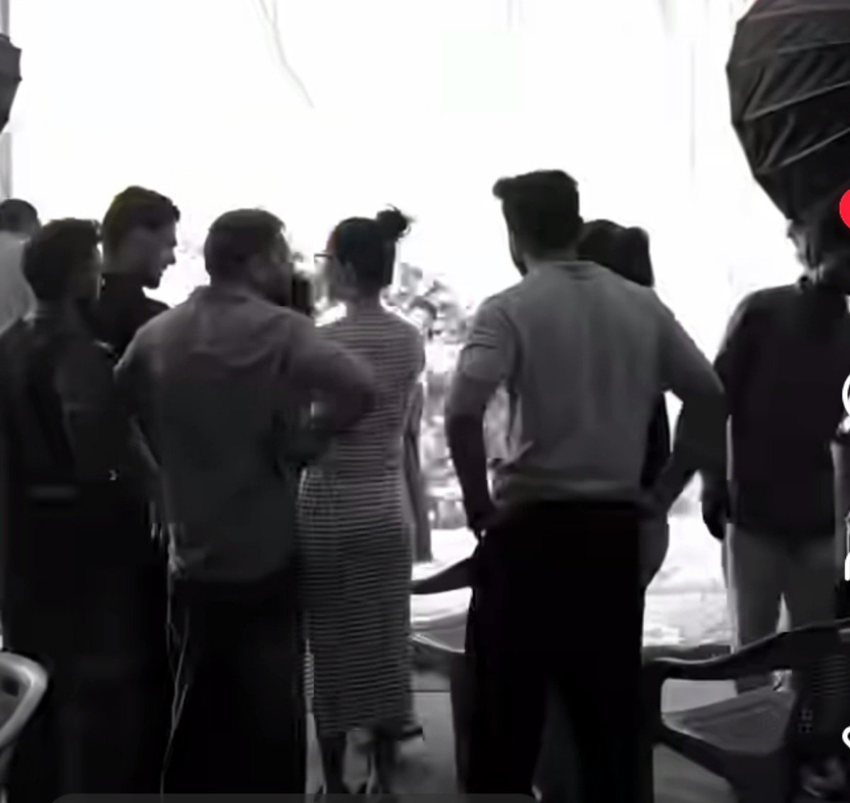 mayameemsaab's tweet photo. A little glimpse of our diva.
Mayapret BTS 
#mayaali https://t.co/tlmWyPULM1