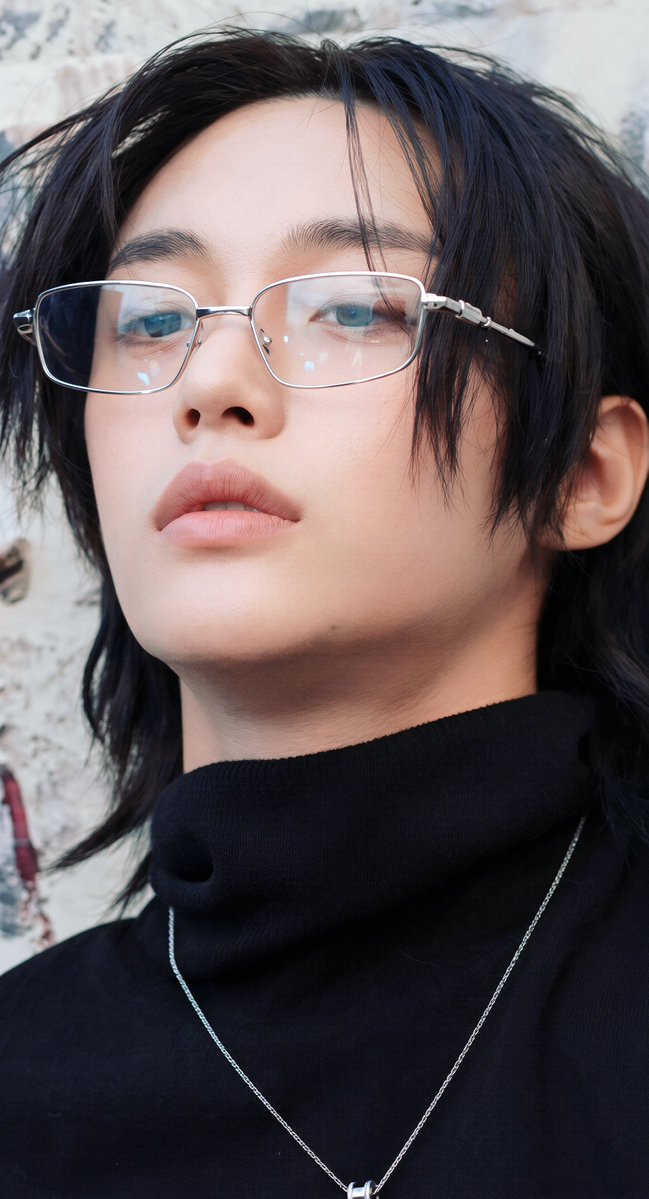 aimomo_wonbin's tweet photo. だからメガネ男子に弱いって言ってるじゃん🥹♡ https://t.co/rsw8Ng365H