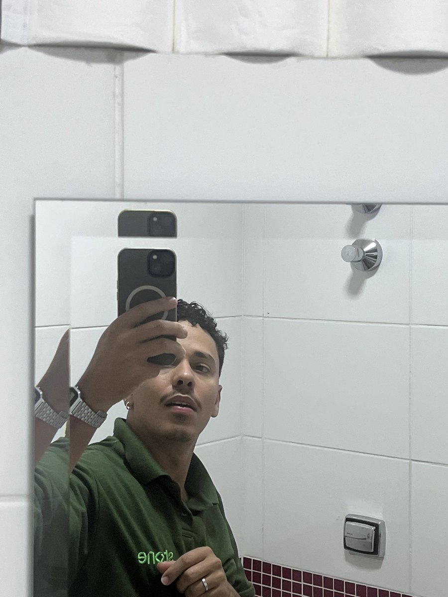 wdson_bu's tweet photo. De pau duro na empresa https://t.co/weUDd3yDVv