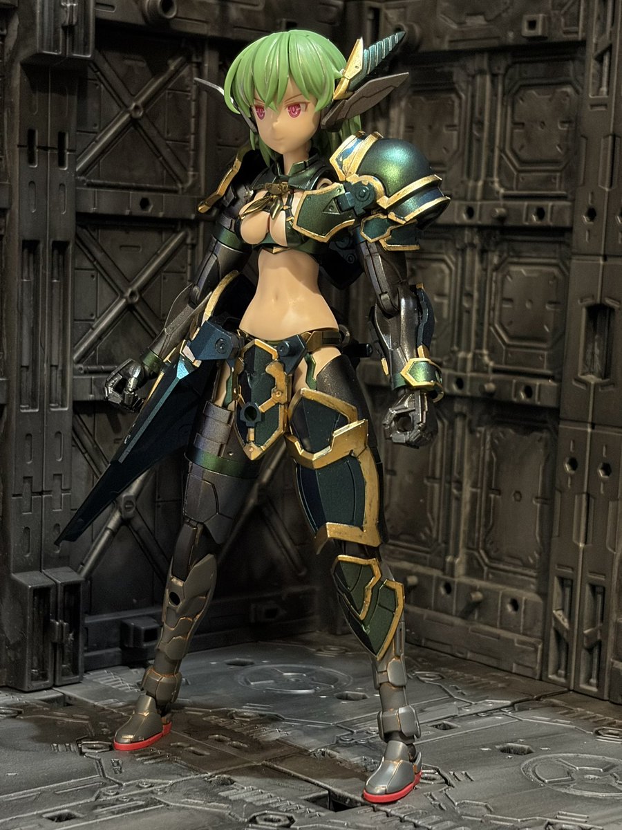 doradoraastray's tweet photo. #フォロワーが自分のオリキャラをどう思っているのか
この前初めて作ったオリキャラです。
妖精王をイメージしました。 https://t.co/iBQNDtrqTc