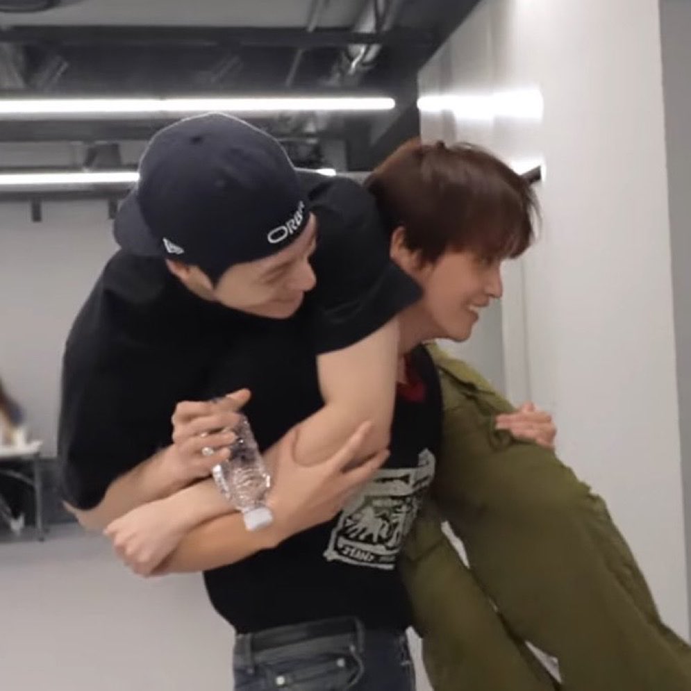 notF3VBU's tweet photo. อย่าให้ HAECHAN ( @/haechannahceah ) เห็น https://t.co/PCpDvhFqR4