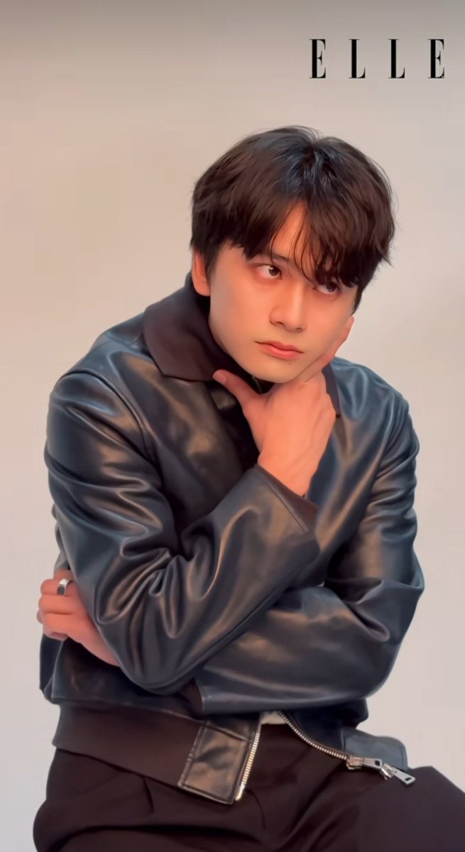 JPFBASE's tweet photo. takumi kitamura for elle *jpf ✨✨

https://t.co/H8ALwscf5Z
