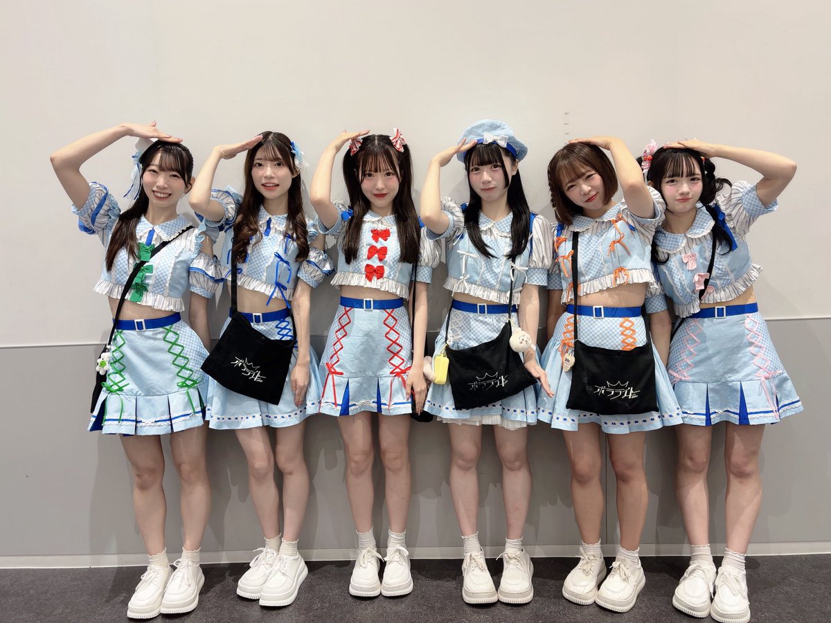 polalight_info's tweet photo. 🌈ライブ情報解禁🌈

10/1(木)
【POLAROID - FREE -】
@ 原宿RUIDO

開場 17:00 /開演 17:20
指名入場特典🎁前方：サイン付きチェキ券

🎫チケット(別途1D)
前方¥2,000/一般¥0🆓
https://t.co/yLGaz9whN2
※販売開始9/29(火)21:00~

#ポラライト https://t.co/U8cTq9WcqE