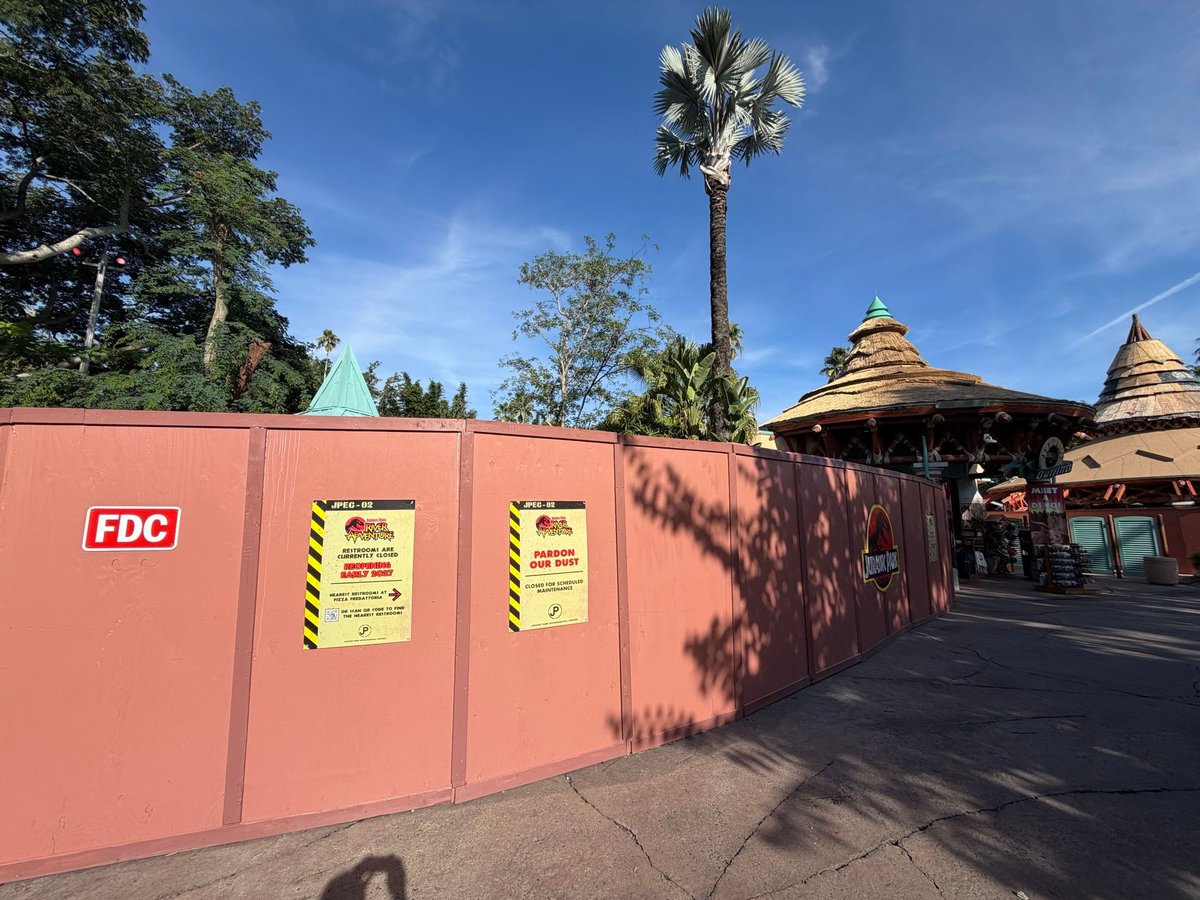 insideuniversal tweet picture