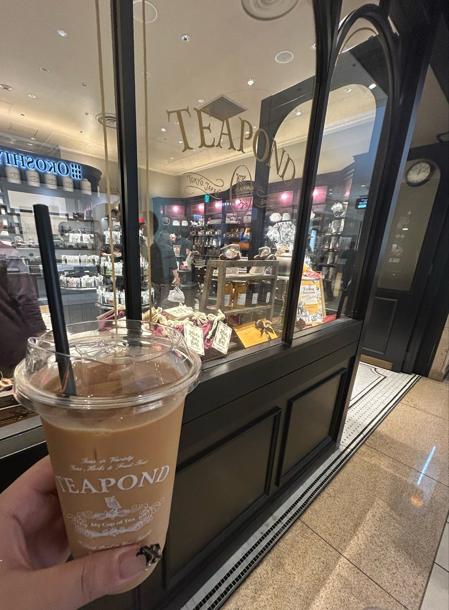 cha0chu_ru's tweet photo. テイクアウトのミルクティも美味しかった、茶葉日替わりらしいからまた行きたいな〜( ᎔˘꒳˘᎔) https://t.co/8COLTxHxBY