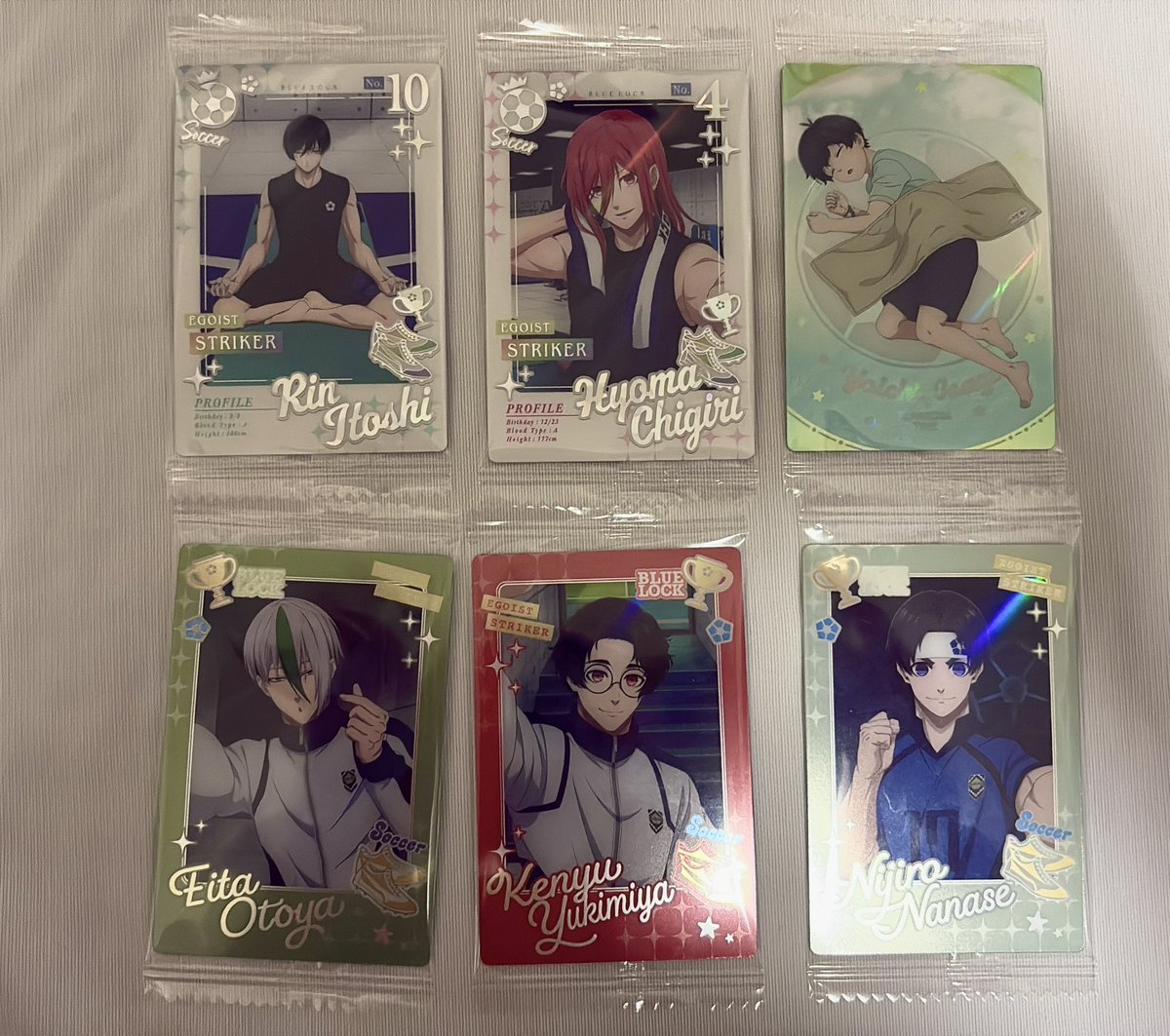 _8sn_m_'s tweet photo. ブルーロック ウエハース 交換

【譲】画像

【求】御影玲王くん

郵送での交換希望です📮
お気軽にリプ・DMお願いいたします🙇🏻‍♀️
条件の合う方がいらっしゃいましたら、ぜひよろしくお願いいたします！
#ブルーロック交換 #ブルーロックウエハース交換 #ブルーロックグッズ交換 https://t.co/v8oUE1Vhzw