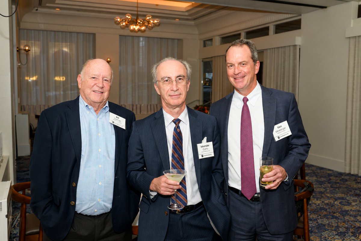 GT_Law's tweet photo. Greenberg Traurig’s Energy &amp; Natural Resources team welcomed more than 60 clients and friends to Oceana in New York City for our third annual Client Appreciation Dinner.

#EnergyAndNaturalResources #ClientAppreciation https://t.co/Z8r2uud3Of