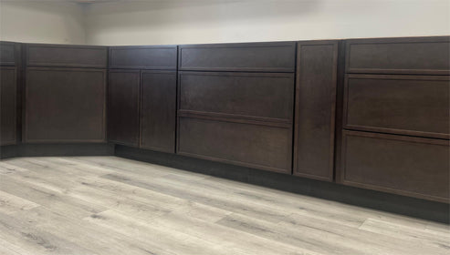 usstoneoutlet's tweet photo. Discover the perfect cabinets for your kitchen remodel at US Stone Outlet! Explore our wide selection of styles and colors to create the space you've always dreamed of.

https://t.co/nxO8AYna9M 

#KitchenCabinets #Cabinetry #KitchenRemodel #HomeDesign #USStoneOutlet https://t.co/zU16MmYITv