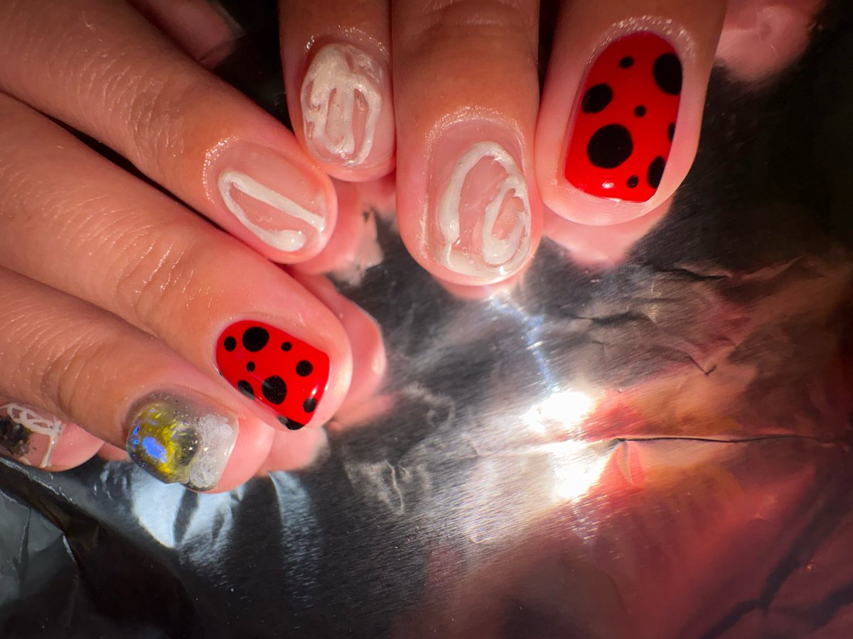 nen_nail's tweet photo. ࿉🥢࿉🥢𝑰𝒏𝒔𝒑𝒊𝒓𝒂𝒕𝒊𝒐𝒏࿉🥢࿉🥢

꧁  ꧂ご予約受付中꧁  ꧂
https://t.co/PC1Fs9u0yL

担当:ちねん

 #念ネイル https://t.co/alL2s1zuI2