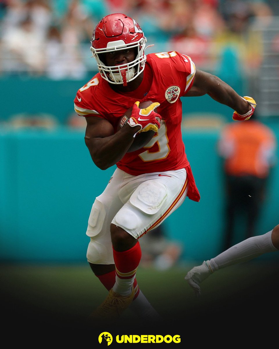 UnderdogNFL's tweet photo. Missed tackles forced this season, via @NextGenStats:

41 - Kenneth Walker
40 -
39 -
38 -
37 -
36 -
35 -
34 -
33 -
32 -
31 -
30 -
29 - Jahmyr Gibbs https://t.co/IVK08iVAId
