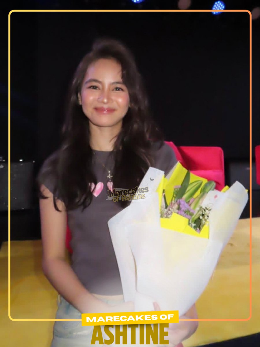 marecakesofash_'s tweet photo. Aira with a bouquet from her Marecakes! 💐💛 So happy and proud of you, Ashtine! We can’t wait to see you shine in Fight For My Way! 🫡

ASHTINE NEW AERA
#FightForMyWay https://t.co/cbaagnHItN