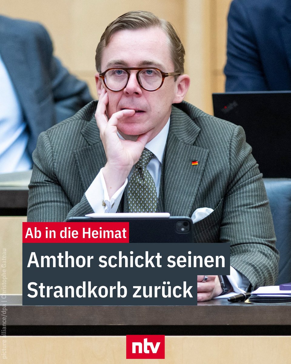 Hirn_aus_Hack's tweet photo. Wie sagte Philipp Amthor in der Doku #CDUinside noch gleich?
Wenn man in der ersten Reihe der Politik mitspielt, darf man auch kein Drückeberger sein?
😂👇 https://t.co/eZuEZKS65k