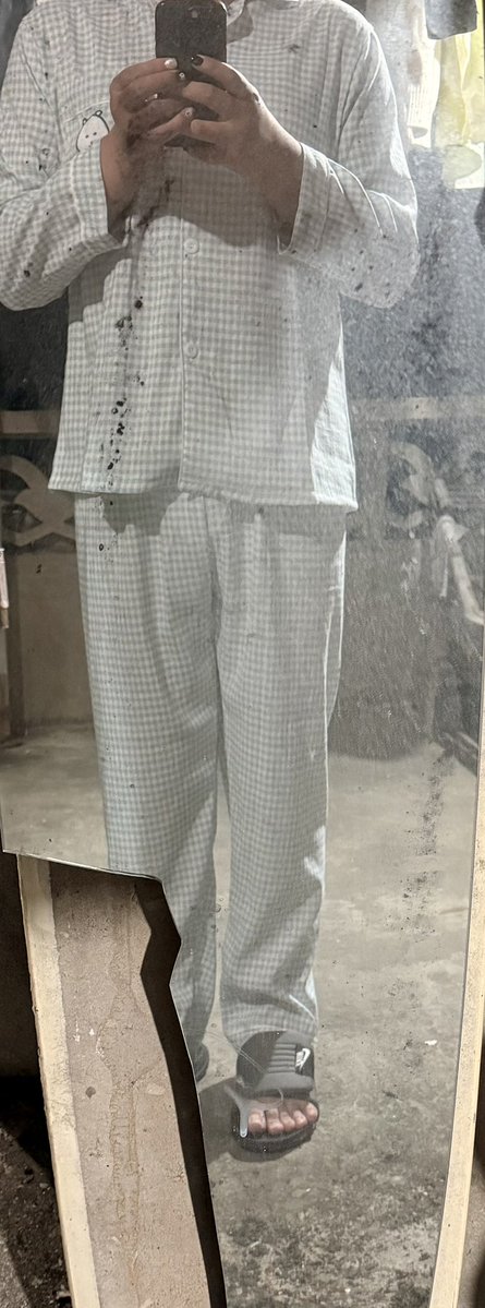nailuofm's tweet photo. 抽丝 拨�� 睡衣大作战 出发 逮捕老头榨精 #男娘  #伪娘 #药娘 https://t.co/Hbj2jt6tNu