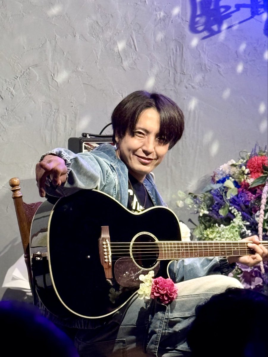 mayuko_260322's tweet photo. 2026.09.28 #昭和歌謡JAM vol.1

両部行ってきました
1部は立ち見だったけど、演奏中の手元やセット全体見れて逆に見やすかった🫶

長谷川さんの弾き語りも、奈々さんの歌声もめちゃくちゃ良くてとっても素敵な時間でした🎸🎤🎵

vol.2も楽しみにしてます

@silver_head3104 さん
@nana_ogura777 さん https://t.co/SOL1SiYVxX
