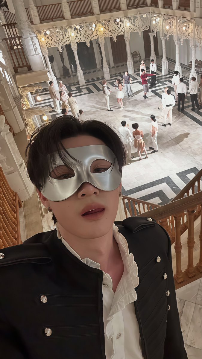 dwhiteeyesx's tweet photo. yang meletㅤㅤㅤㅤ ㅤㅤㅤㅤyang kepelet https://t.co/cogDe65aRe