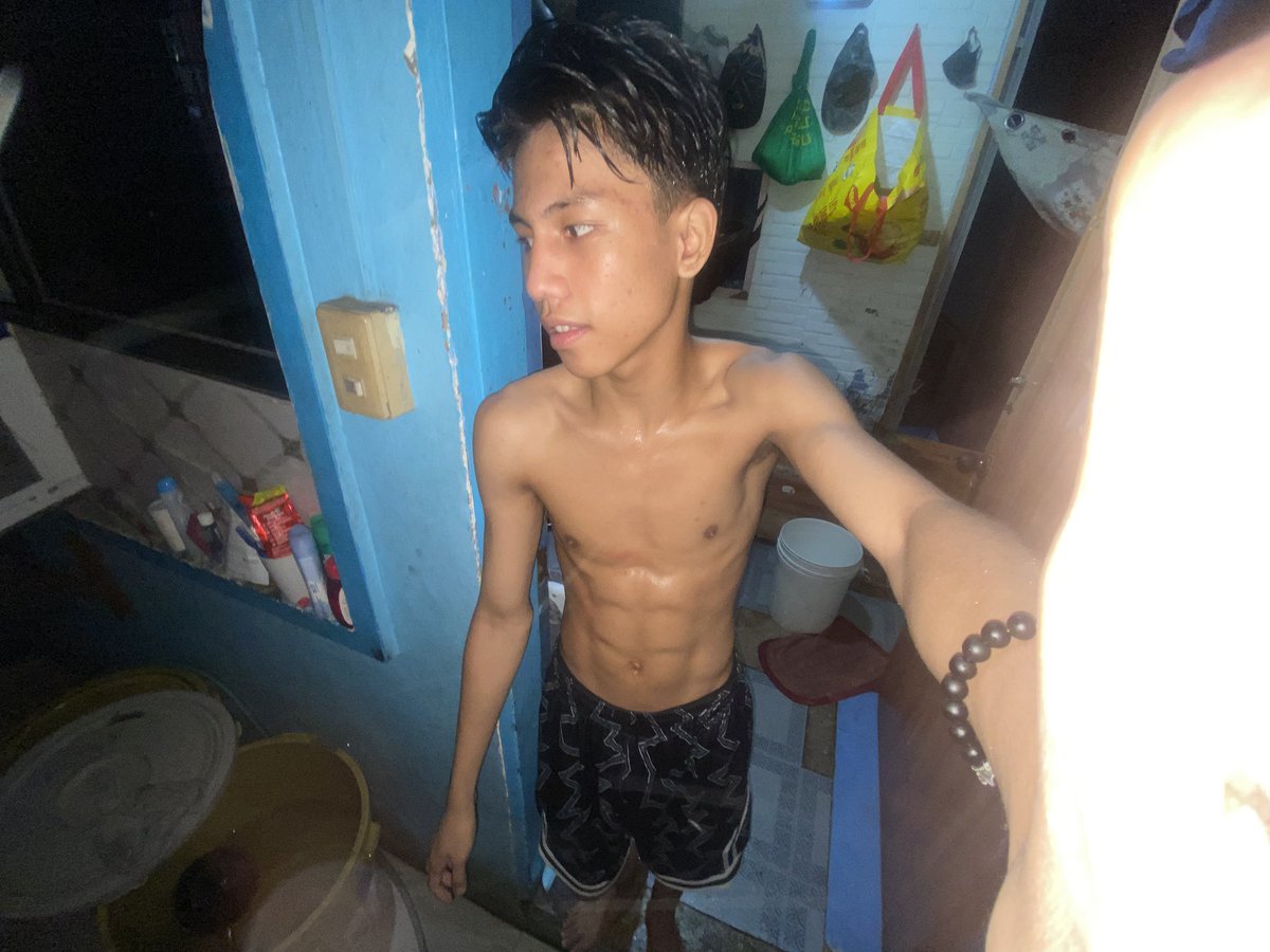 EulFajardo's tweet photo. avail my vid/channel? dm my telegram@luekids💦 https://t.co/nMZczv6rfq