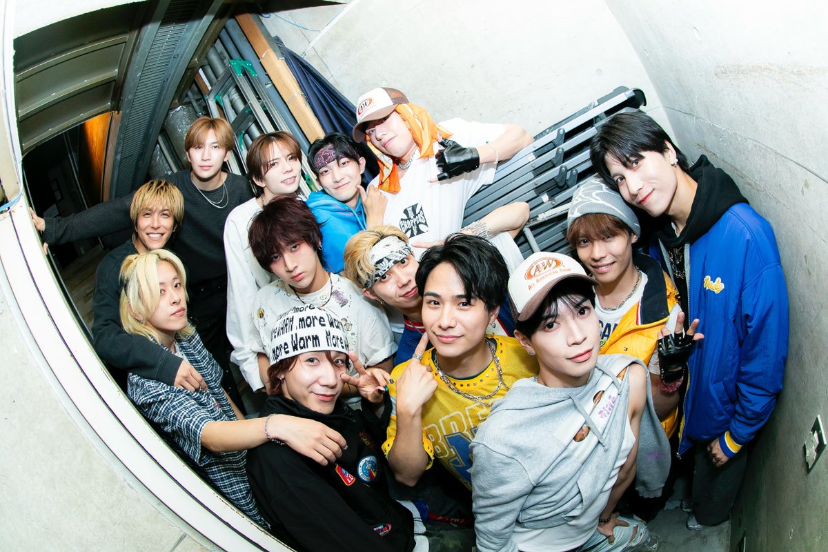 TBG_account's tweet photo. ━［⭐️］━━━━━━━━━ 

2026.9.28(Mon)
THE BEAT GARDEN × Protea* 2MAN LIVE 2026

━━━━━━━━━━━━━ 

ご来場いただいた皆様
ありがとうございました！🔥

一緒に2MAN LIVE を盛り上げてくれた
Protea*さん( @Protea_staff  )
Astar*のみなさん
ありがとうございました！！

#ビートガーデン
#THEBEATGARDEN
#バイプロテア
#THEBEATGARDEN2MAN