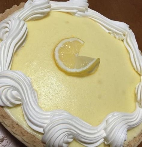 baker_abriv's tweet photo. Lemon tart ‧˚꒰🍋୭ ˚. ᵎᵎ https://t.co/O9n7zYJBsU