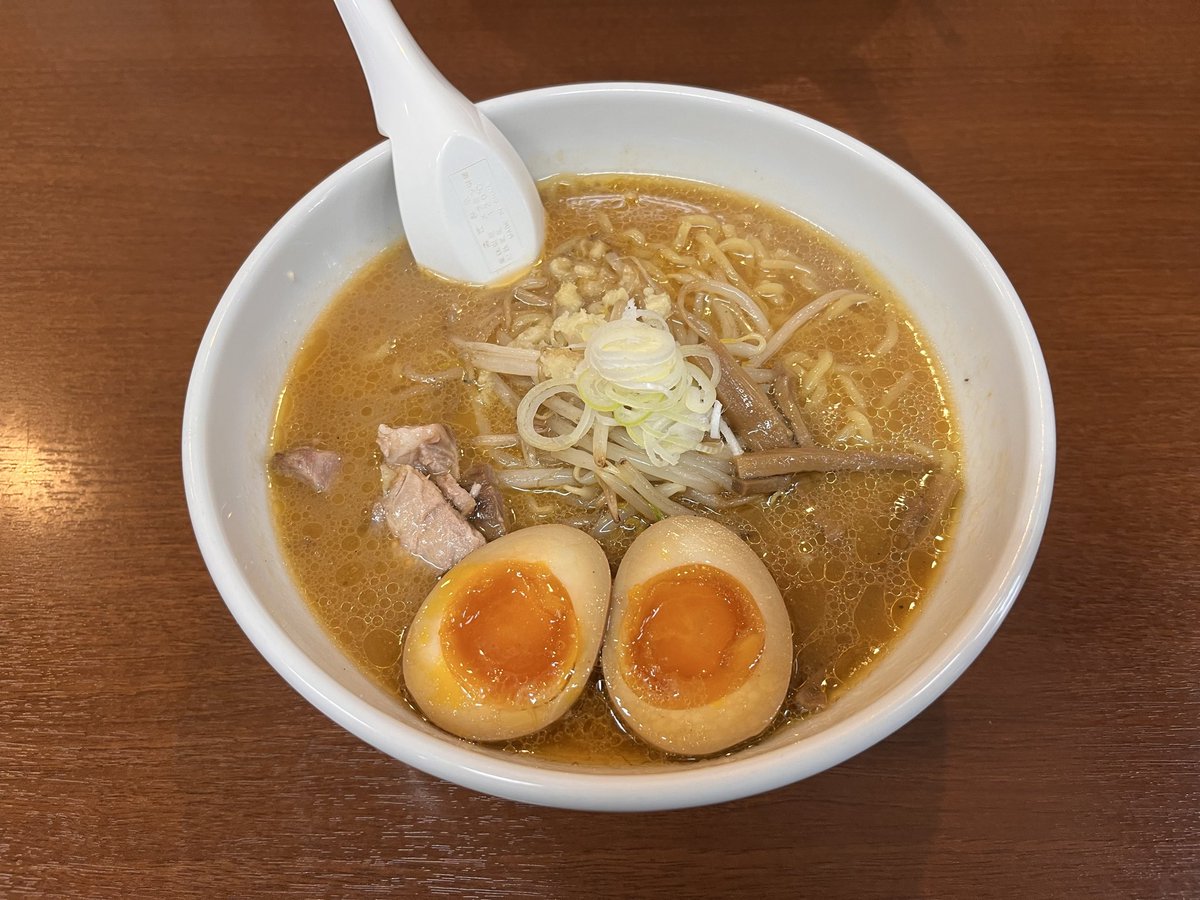 CaniBurger's tweet photo. #3goodthingstoday
1: 9/26分
長男中1がスイミングスクールで初めて学年トップ5に入った！平泳ぎ
2: おいしい味噌ラーメンを食した
3: 後輩の車屋で車検。いつも安くてありがたいです。ディーラーでやってた時はめっちゃ金かかってたなぁ。。。
#3good #3goodthings https://t.co/y6jUwGKdGn