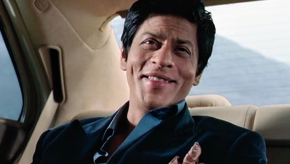 SRKsSquad's tweet photo. I’m the happiest person currently witnessing this Don 2 renaissance.

Also his last best clean shaven look. https://t.co/lTLi39IGaU