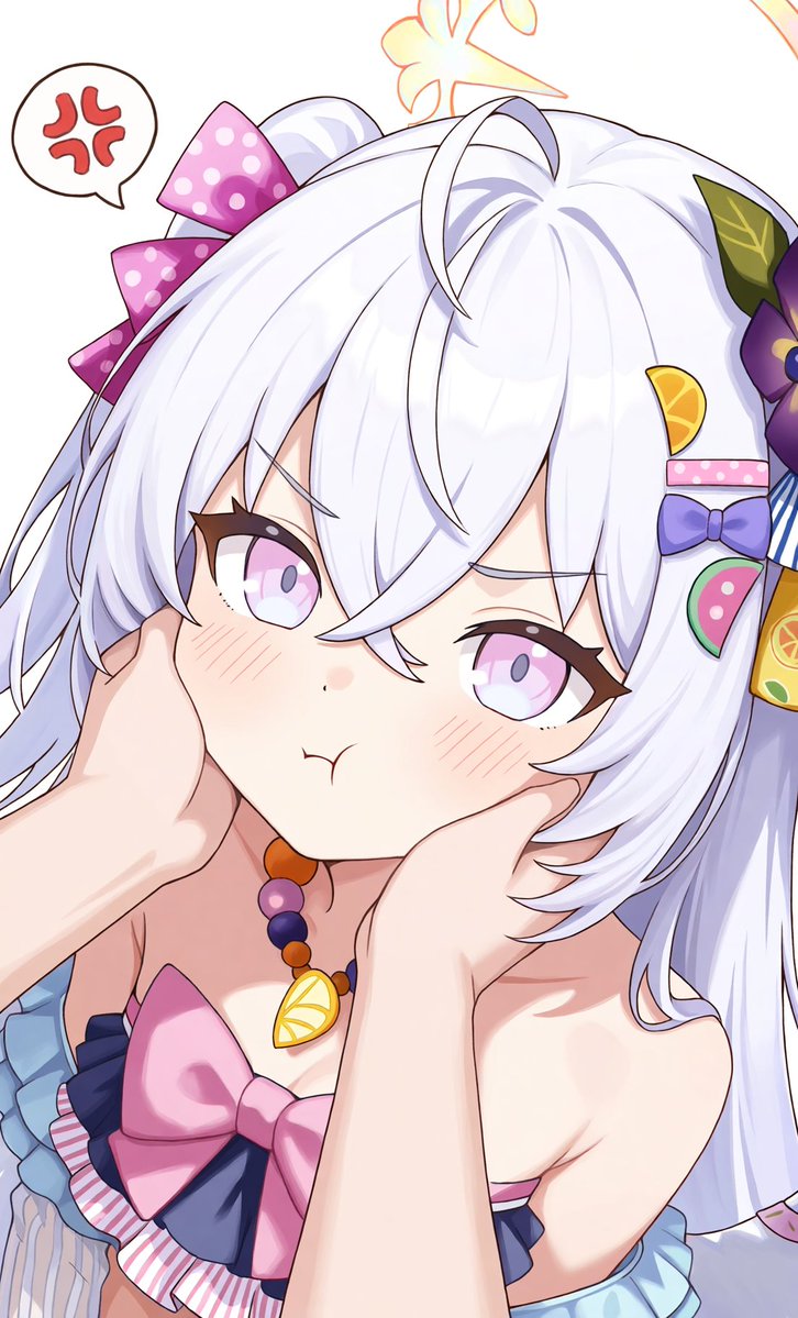 irayxiu07's tweet photo. One more with swimsuit versions https://t.co/4eMdQhXKkG