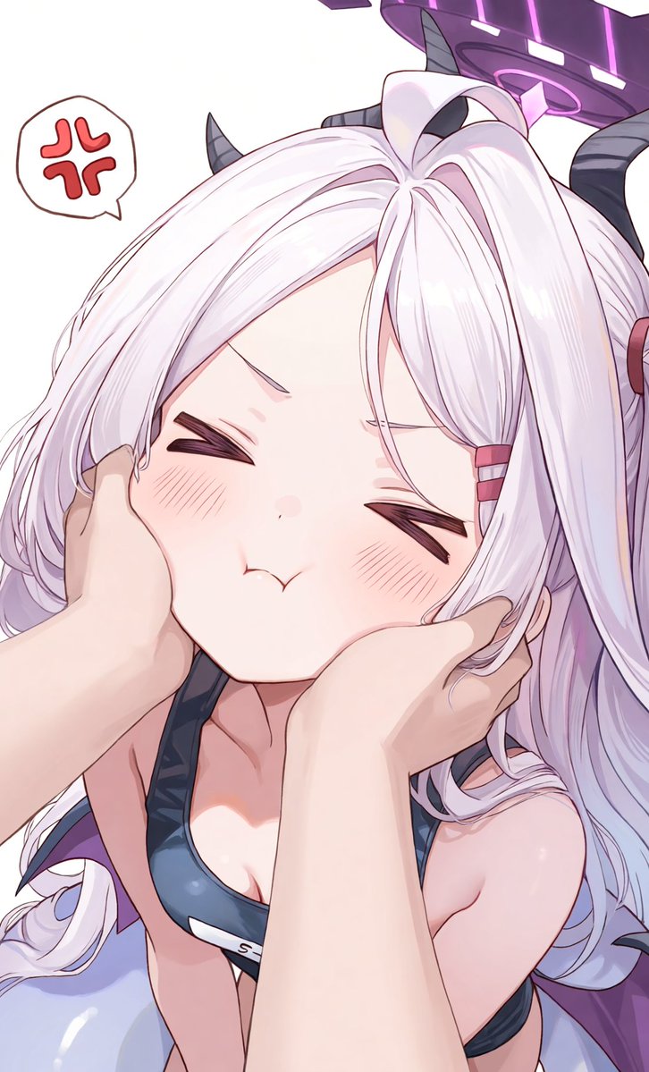 irayxiu07's tweet photo. One more with swimsuit versions https://t.co/4eMdQhXKkG