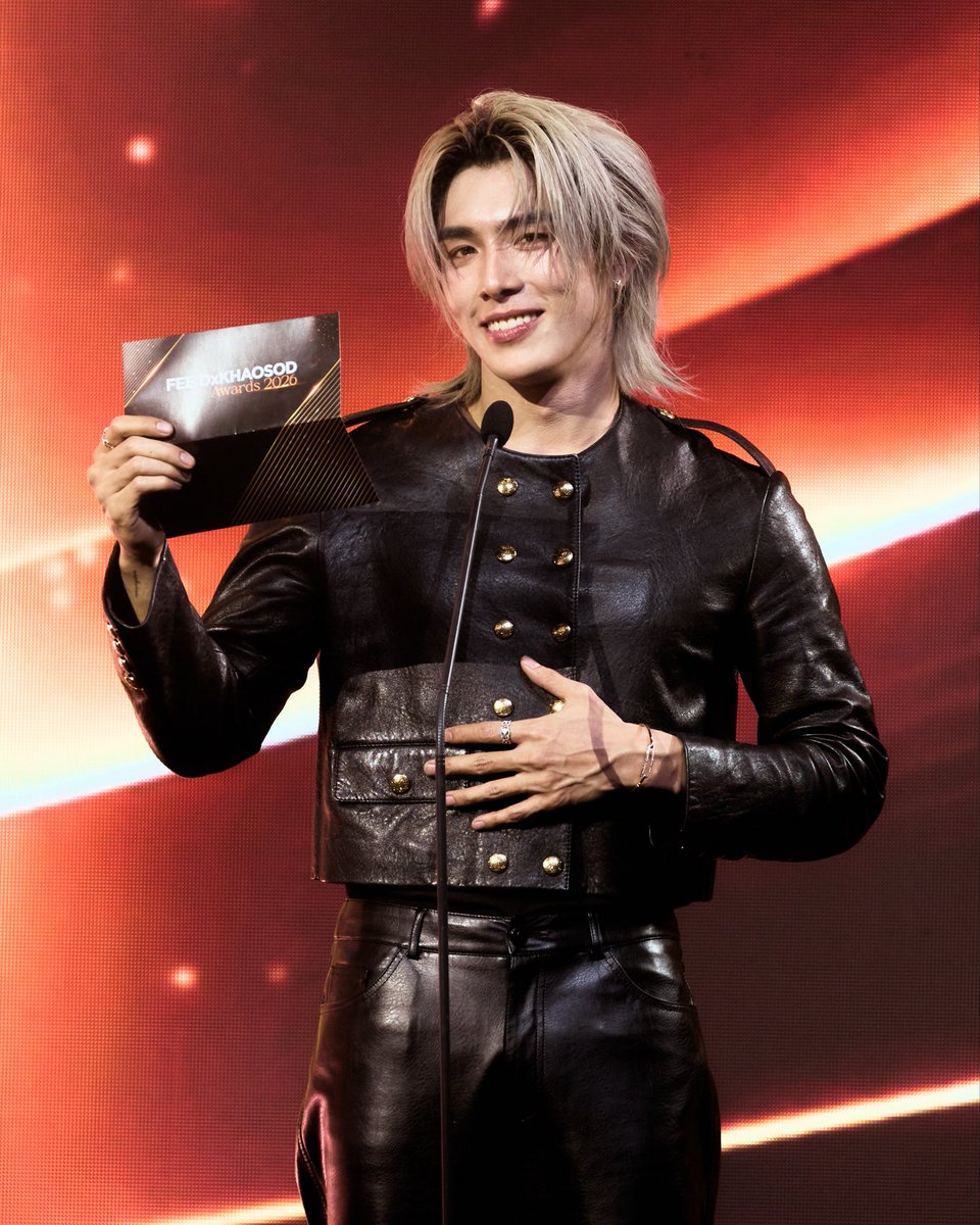HeadlinerTH's tweet photo. Thank you #FEEDxKHAOSODAwards2026 for having us  🐋🤍✨ 

#BXXMRVW
#FEEDxKHAOSODAwards2026xBOOM https://t.co/lJ8B9dakOB