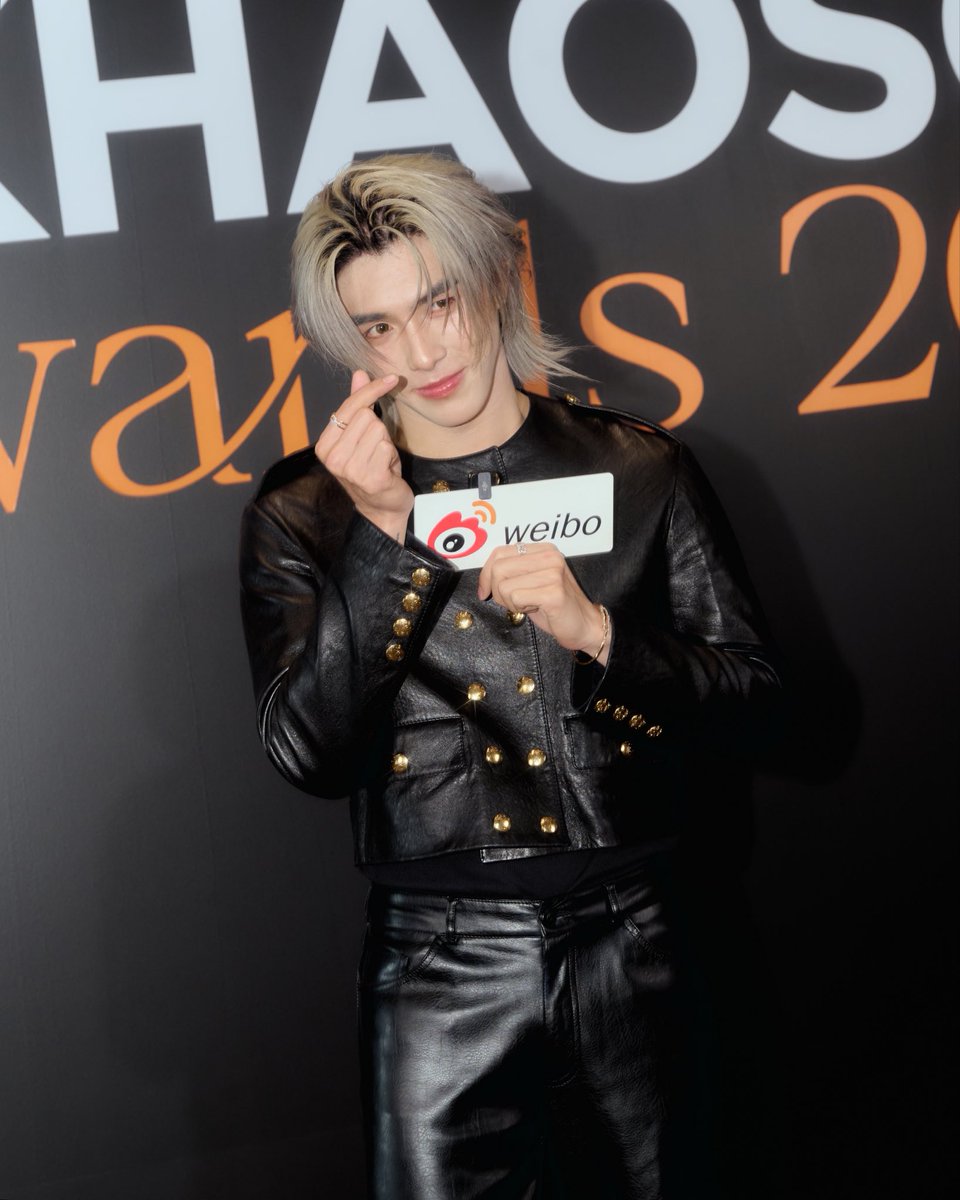 HeadlinerTH's tweet photo. Thank you #FEEDxKHAOSODAwards2026 for having us  🐋🤍✨ 

#BXXMRVW
#FEEDxKHAOSODAwards2026xBOOM https://t.co/lJ8B9dakOB