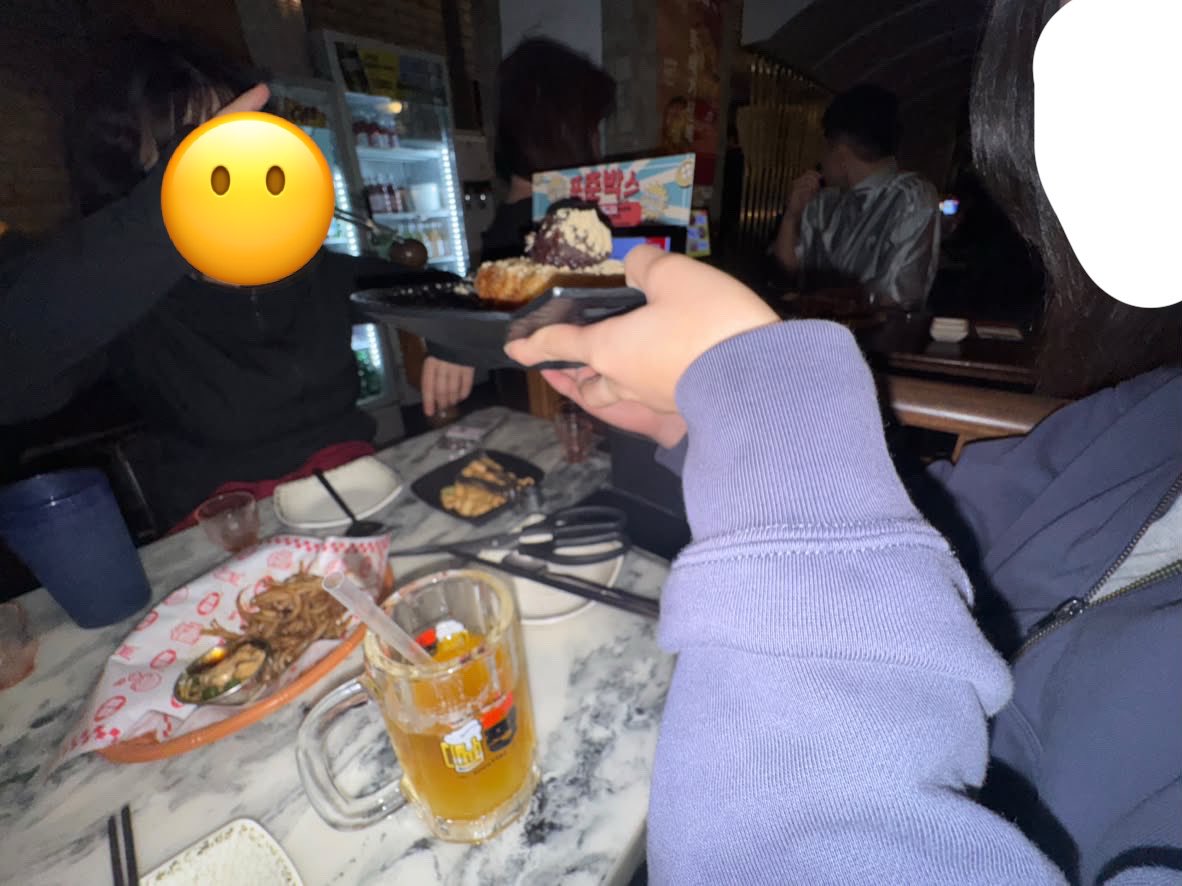 3archive_'s tweet photo. 저번에 역할맥 인절미가 설빙 인절미 토스트 그건 줄 알고
신나게 시켰는데 그냥 인절미였을 때의 기분: 

나 혼자 착각하고 나 혼자 실망하고 🤥 https://t.co/bxoVF8IwBd