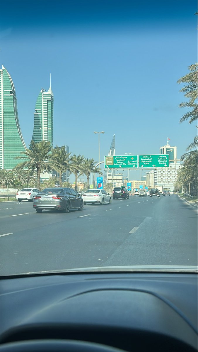 8IIQ_0's tweet photo. ي هوى البحرين مريت الديار عابر 🇧🇭 ❣️. https://t.co/QNOd79n5Bk