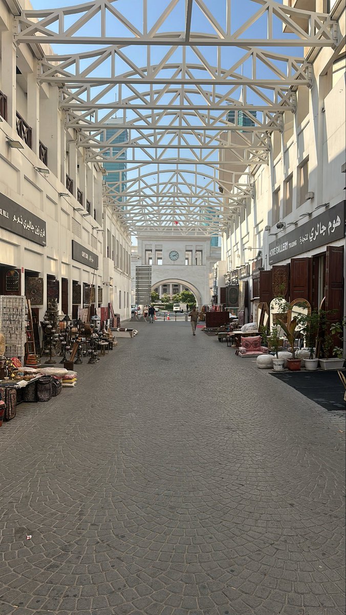 8IIQ_0's tweet photo. ي هوى البحرين مريت الديار عابر 🇧🇭 ❣️. https://t.co/QNOd79n5Bk