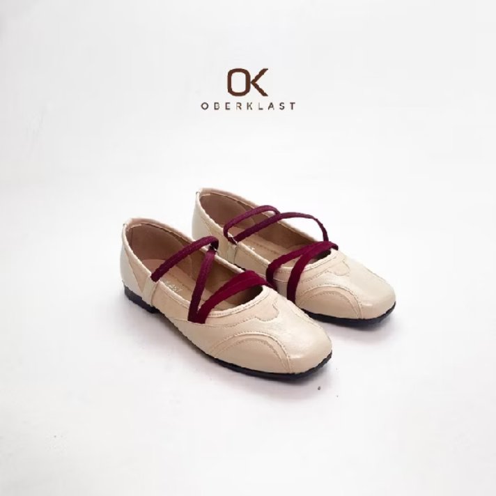 spillshopevd's tweet photo. kenapa flatshoes sekarang makin cantik-cantik sih 😭🎀

Ini tuh tipe sepatu yang bikin outfit kelihatan lebih girly tanpa harus effort banyak.

Masuk wishlist dulu boleh, checkout belakangan… atau sebaliknya 👀🛒
https://t.co/iiVFTr6JbF
#ootdkekinian #racunshopee https://t.co/v10A6ukg15