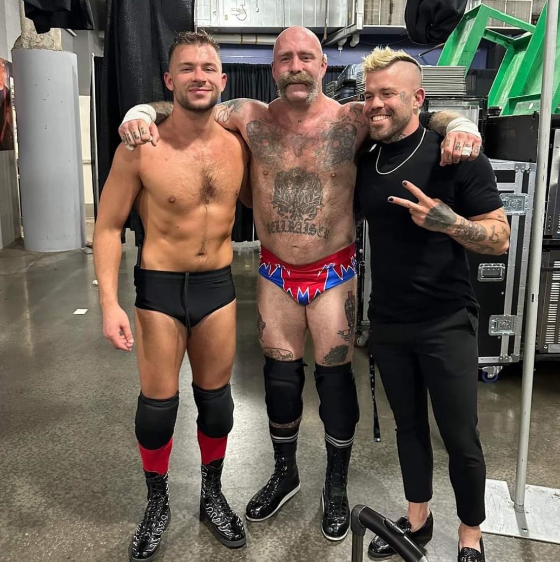 KrewMone's tweet photo. daniel lost two of the people he was the closest to in a span of three weeks, my god i pray he’s doing well during this difficult time 🙁 https://t.co/T26WamH2J9