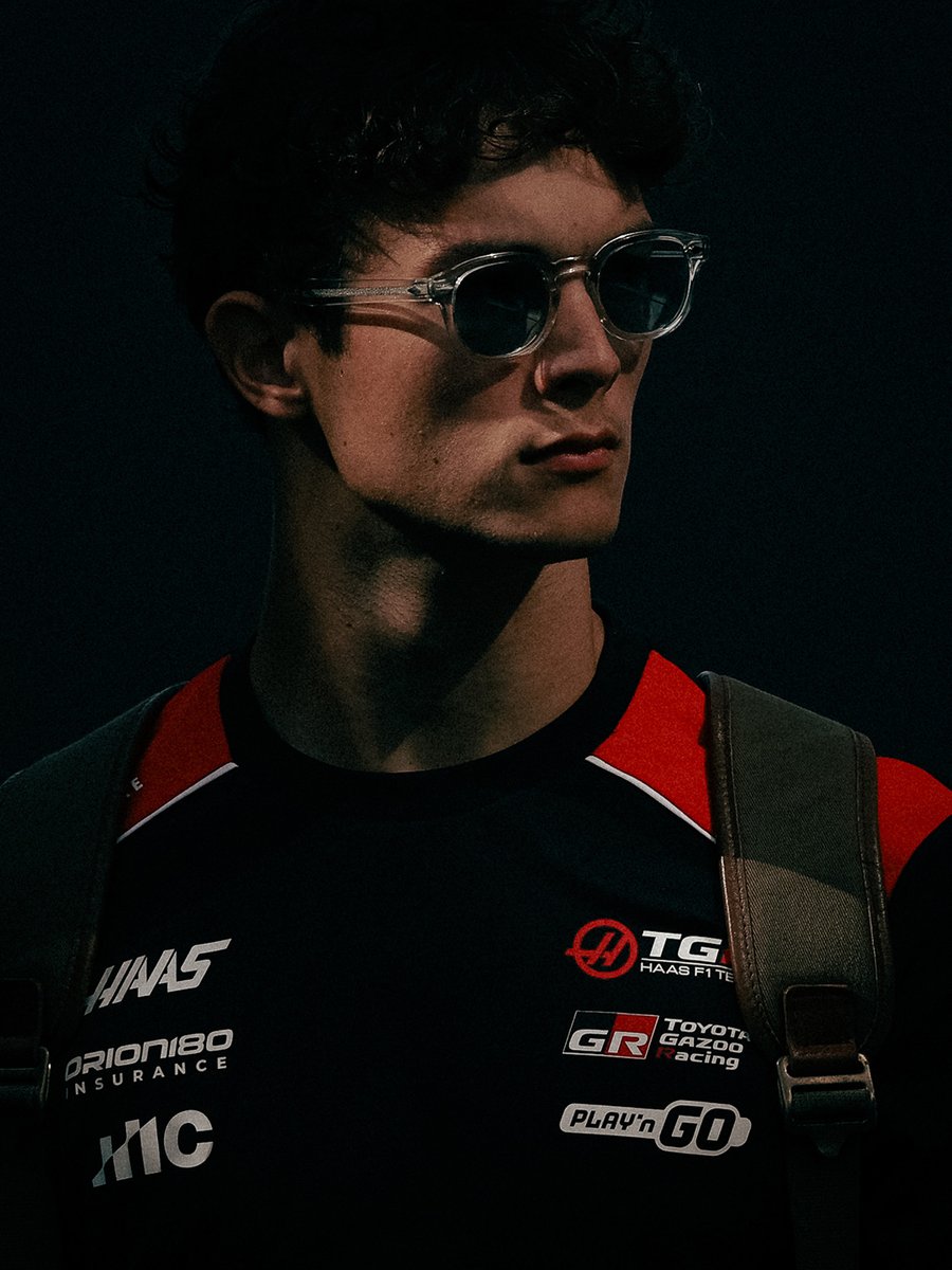 HaasF1Team's tweet photo. Serving points and looks 😮‍💨

#HaasF1 #F1 https://t.co/R0X0IjpVBz