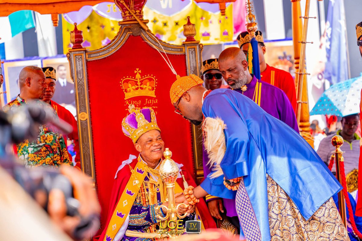 Chiefamaliliste's tweet photo. Honoured to accompany His Majesty, Ogiame Atuwatse III, CFR, the Olu of Warri, to the coronation of His Majesty, King Charles Douglas MacPepple Jaja, Jeki VI, Amanyanabo of Opobo Kingdom.

Congratulations to His Majesty and the people of Opobo Kingdom. May his reign be blessed. https://t.co/vfLvSGzMKc