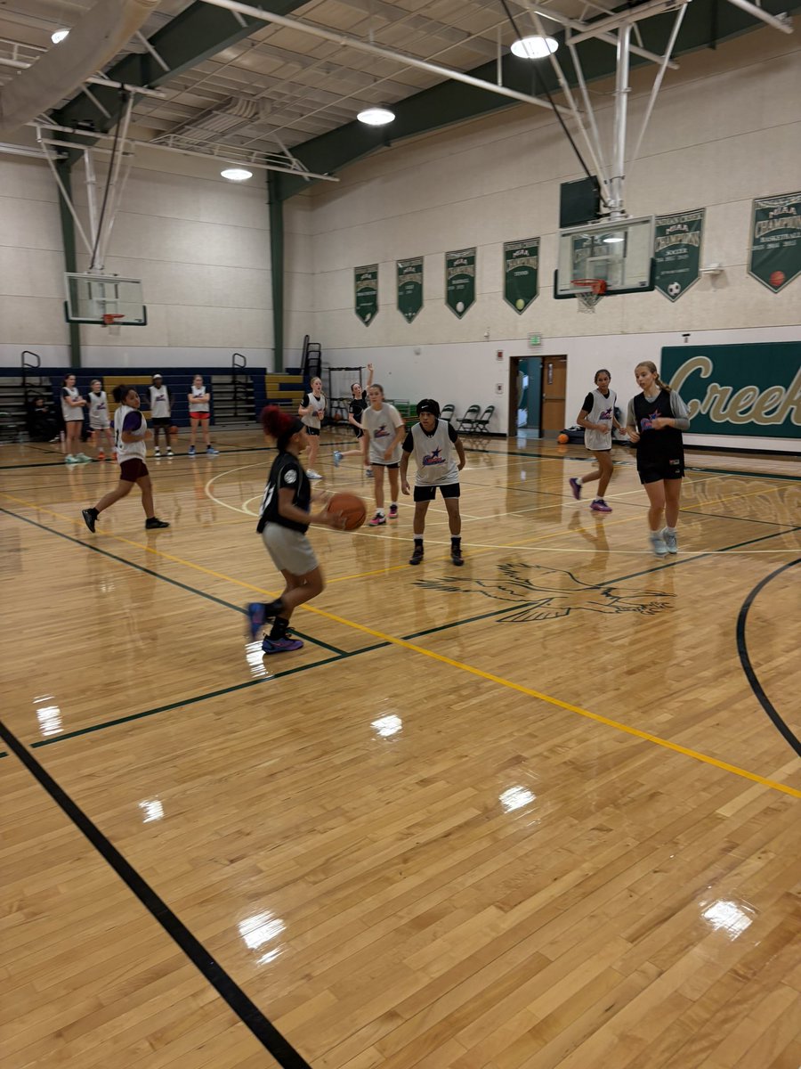 risingbluestar1's tweet photo. DMV 📸 Dump

Great times in our Nation’s Capital region yesterday to round out Week 4! We had a young but very talented group 💙

Shoutout to @695HOOPS as well 🤝

The fall camp schedule continues…

@BlueStar30s @BlueStarMedia1 @ChrisMennig @IGBRcoverage https://t.co/TpVAyJcTen