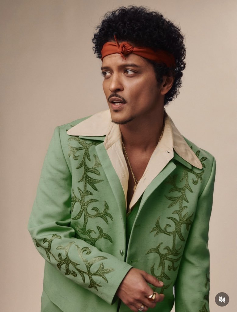 BrunoUpdatesIT's tweet photo. Bruno Mars vince nella categoria ‘Best R&amp;B’ con ‘I Just Might’ ai Video Music Awards 2026 https://t.co/9L2BcgRgaX