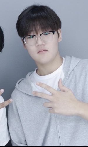 june3i0r's tweet photo. #우울계_𝕏친소 #일상계_𝕏친소
#일상계𝕏친소   #우울계𝕏친소

친해질사람 https://t.co/SKIgNz83Pq