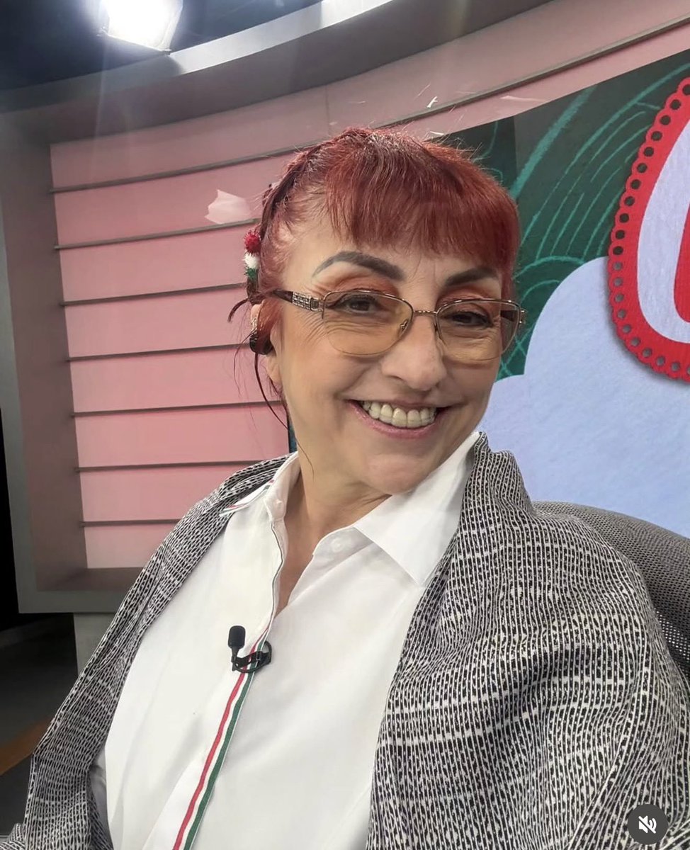 jorgegogdl's tweet photo. Fernanda Tapia directora de @RadioEducacion declaró que ganó 25 millones de pesos el año pasado y compró un departamento de 10 millones de pesos según su declaración patrimonial revelada por @El_Universal_Mx 

¿Otra que ya le hizo justicia la cuarta transformación? https://t.co/FHzlsuCj9P
