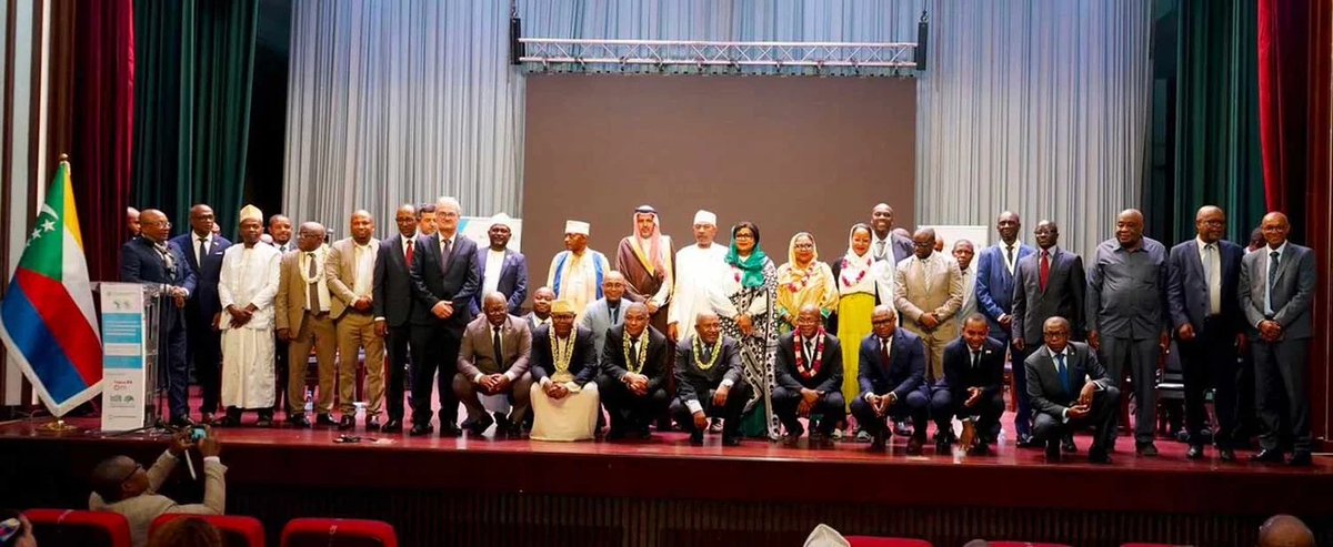AfDB_Group's tweet photo. The Maritime Corridor and Regional Trade Facilitation Project in #Comoros is set to position the island nation as a regional logistics hub.

The project, supported with $137 million from @AfDB_Group, will modernise ports, improve trade, and strengthen connectivity across the Indian Ocean.

Recap of the launch event: https://t.co/uJXjWbeUM0  #AfDBinComoros #BlueEconomy