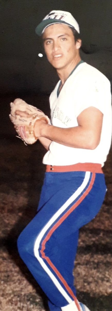 frankbeisbol's tweet photo. Consternación en el béisbol y sóftbol el fallecimiento de Mario Cordero. Debutó en Majis 1983, Pasó a Oriente, múltiple campeón.1987 reforzó Piratas para ganar  torneo en Caracas. 1991 con Chavos lograron “Serie del Caribe” fue líder de bateo, muchos banderines con La Tribu. QDEP https://t.co/kmGgSoTe9c