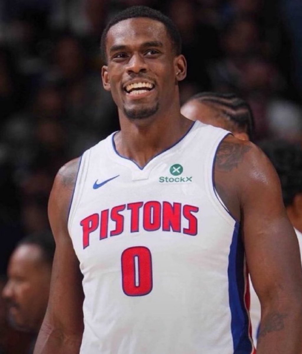 Fullcourtpass's tweet photo. The following teams have interest in doing a sign-and-trade for Jalen Duren, per @MarcJSpears 

- Milwaukee Bucks
- Atlanta Hawks
- Sacramento Kings
- Washington Wizards

Duren beginning next season on the Pistons is down to 81% on Kalshi https://t.co/PP0CLQKzwA