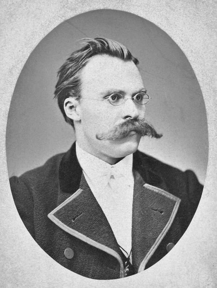 cogitocogitar's tweet photo. "Baudelaire introduziu a fisiologia na poesia; Nietzsche, na filosofia. Comeles, as perturbações dos órgãos se elevaram a canto e a conceito. Proscritos da saúde, cabia a eles assegurar uma carreira à doença." - Emil Cioran https://t.co/lfEqeFOf2W