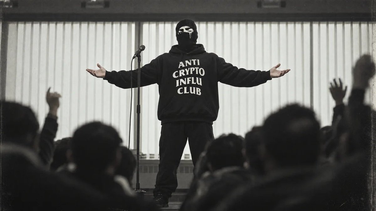 1nc0__'s tweet photo. Skrzynka odbiorcza #13 i #14  

Wiadomość #13 :  

"jakim cudem wszystko co akumulowałeś robi wynik podczas gdy reszta krypto spada?"

***

Nie ma w tym cudu. 

Jest w tym dokładnie to, o czym pisałem miesiącami, latami, gdy nikt nie chciał słuchać.

Nie kupowałem czegokolwiek, co akurat błyszczało na X

Wybierałem konkretne projekty, z konkretnym uzasadnieniem, na konkretnych poziomach wyznaczonych dużo wcześniej.

Wchodziłem transzami. Zawsze z rezerwą. Zawsze niżej za większą kwotę.

Nigdy all-in na jednym poziomie.

Nie przewidziałem przyszłości. (no może trochę... kilka razy)

Nie miałem kryształowej kuli. (no ok, mam)

Zbudowałem system, który działa niezależnie od tego, czy rynek akurat idzie w moją stronę czy nie, bo jeśli spadnie jeszcze bardziej, mam czym dokupić, a jeśli rośnie, już jestem w pozycji.

Cud to słowo dla ludzi, którzy nie widzieli pracy w tle. 

Ty widzisz po fakcie tylko wynik. 

Ja widziałem lata cierpliwości, którym nikt nie chciał kibicować, bo nudne wykresy nie generują lajków.

Nie lubie słowa CUD. 

Bo to oznacza, ze ktoś nie pracował ciężko na dany wynik tylko nastąpił cud, szczęście.

Oczywiście, ze jest tu szczypta szczęścia. 

Ale to co sie dzieje ja już widziałem oczami wyobraźni.

Czemu BANUJE każdego jednego co pisze negatywnie ?

Chronie swoje neurony lustrzane by nawet ani ziarenka WĄTPLIWOŚCI nie zasadzili w mojej głowie.

Kiedy reszta rynku panikuje i sprzedaje w stracie, moja pozycja nie musi reagować na nic, bo została zbudowana z myślą o tym właśnie scenariuszu o tym, że rynek się nie zgodzi z moim planem w krótkim terminie.

To jest różnica między portfolio zbudowanym na fundamentach a portfolio zbudowanym na FOMO.

Jedno przetrwa korektę i wyjdzie z niej silniejsze. Drugie topi się razem z narracją, która je napędzała.

To się nie wzięło z wczoraj.

Codziennie od rana do nocy przed wykresami przez ostatnie 10 lat. I szukanie patternów.

Przygotowanie poprzedza władzę. 

A ja poświęciłem mnóstwo czasu na to. 

Deal with it.

Przybyłem z innej czasoprzestrzeni.

Ja jestem inco.

A crypto to moje podwórko.

***

Wiadomość #14

"To i ja dorzucę coś do skrzynki Inco. To co robisz i dajesz do tego dostęp za free jest czymś czego nie można dzisiaj znaleźć w przestrzeni internetowej. Mam zapakowane torby fest jak na moje możliwości finansowe. Wszystko jest na sporym plusie. Czuję delikatny niedosyt bo zostawiłem trochę hajsu żeby jeszcze dorzucić jakby spadło. A jak nie spadnie to i tak jestem zajebiście zapakowany. Niezależnie od tego czy będzie dostęp do Twojej grupy, dawaj info na X w jakiej przestrzeni można będzie się udzielać. Nie wiem czy w tematach krypto będę w stanie dorzucić coś czego będzie można się ode mnie nauczyć ale w kwestiach życiowych mega chętnie wymienię się doświadczeniami. Duże rzeczy przed nami dzięki Tobie 💪 Mam nadzieję że kiedyś będziemy mieli możliwość uścisnąć sobie dłoń. Narazie czekamy na wzrosty, ale to jak mogłem zmienić postrzeganie całego rynku dzięki Twoim wpisom to i tak jest nie do wycenienia 🤝"

***

Ten "delikatny niedosyt" o którym piszesz to nie jest wada. To jest dowód, że zrozumiałeś dokładnie to, o czym pisze od samego początku.

Zostawiona rezerwa to nie błąd, to dyscyplina.

Zapakowane torby, spory plus, i mimo to zostawiona część kapitału na wypadek spadku, to nie jest przypadek.

To jest efekt planu, który wykonałeś, zamiast wsadzić wszystko na fali euforii, jak robi 95% ludzi.

Mordzia, Ty już wygrałeś z 99% ludzikami na krypto rynku.

Ten niedosyt, który czujesz, jest ceną za bezpieczeństwo.

Gdyby rynek spadł jutro, będziesz jedną z niewielu osób z amunicją, podczas gdy reszta będzie patrzeć bezradnie, bez kapitału na dokupienie WIĘCEJ ZA MNIEJ.

Wolę czuć lekki niedosyt z zabezpieczoną pozycją, niż pełną satysfakcję i zero rezerwy, gdy rynek zrobi coś, czego nikt nie przewidział.

To wszystko jest czysto psychologicznie. Rynki są psychologiczne.

Rynkami rządzą EMOCJE. 

A jak nie spadnie, to i tak jesteś zajebiście zapakowany, więc przegrywasz jedynie hipotetyczny scenariusz, nie realne pieniądze.

To, co napisałeś o zmianie postrzegania rynku, jest najważniejsze.

Nie tickery. Nie konkretne zyski. Sposób myślenia.

To jest dokładnie różnica, o której mówię od początku między kimś, kto reaguje emocjonalnie na każdą świecę, a kimś, kto ma PLAN i się go trzyma, niezależnie od tego, co krzyczy rynek albo X.

Jeśli to zostanie z tobą na dłużej niż ten jeden cykl, to jest warte więcej niż jakikolwiek pojedynczy zysk, który teraz widzisz na koncie. 

Czym jest to coś co nazywamy życiem ? 

Od błędu do błędu, od przegranej do przegranej, aż nagle kurwa dzieją się cuda i magia.

Jak tylko będzie coś konkretnego dam znać na X

Na razie trzymaj się tego samego, co doprowadziło cię tutaj planu, cierpliwości, i tej rezerwy, którą zostawiłeś, mimo pokusy wrzucenia wszystkiego na fali wzrostów.

Duże rzeczy przed nami, zgadza się. 

Ale to ty je budujesz, konsekwentnie, transza po transzy ja tylko dawałem kierunek.

***

"Jeśli potrafisz w to uwierzyć,  tak, mam kontrolę nad swoim życiem, jestem panem własnego losu, jestem kapitanem własnej duszy  i naprawdę potrafisz w to uwierzyć, to reszta to już tylko kwestia dyscypliny potrzebnej do osiągnięcia tego celu." - Charlie Plumb